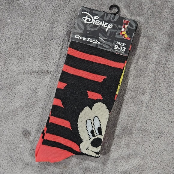 Disney Mickey Mouse Crew Sock 1 Pair Size 9-13 Funny Novelty NEW‎ - Picture 1 of 4